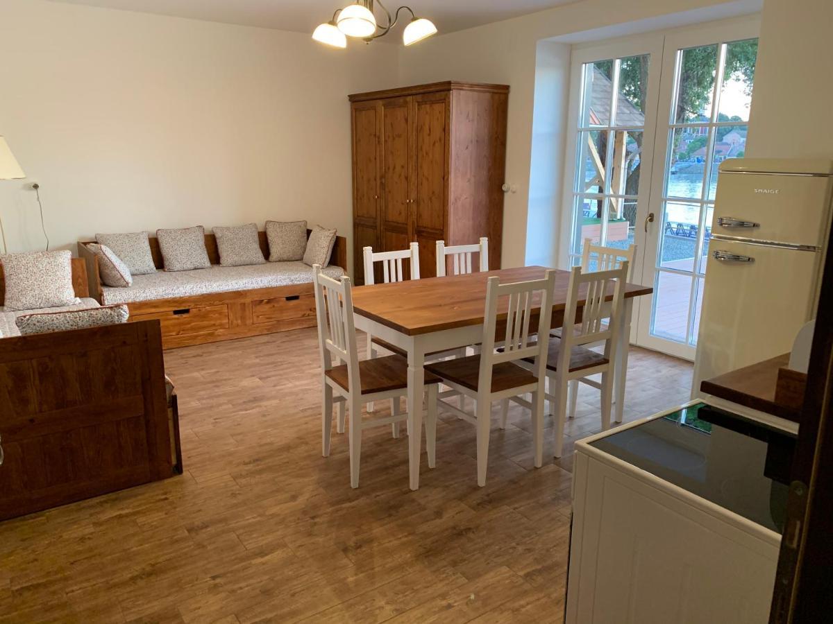 Szazesztendos Reveszhaz Apartman Szigetmonostor Exteriör bild